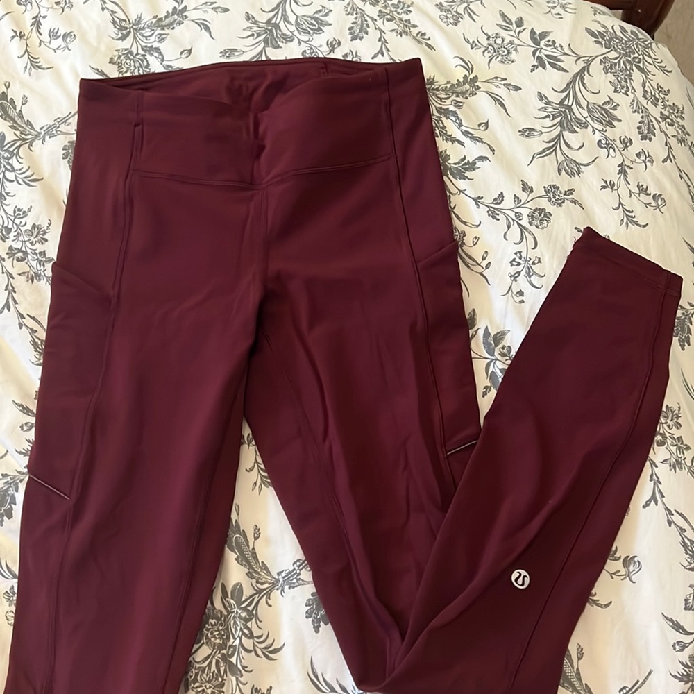 Lululemon Leggings with side pockets